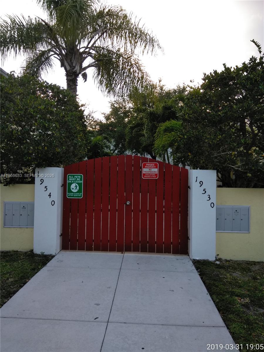 19540 SW 103rd Ct #101