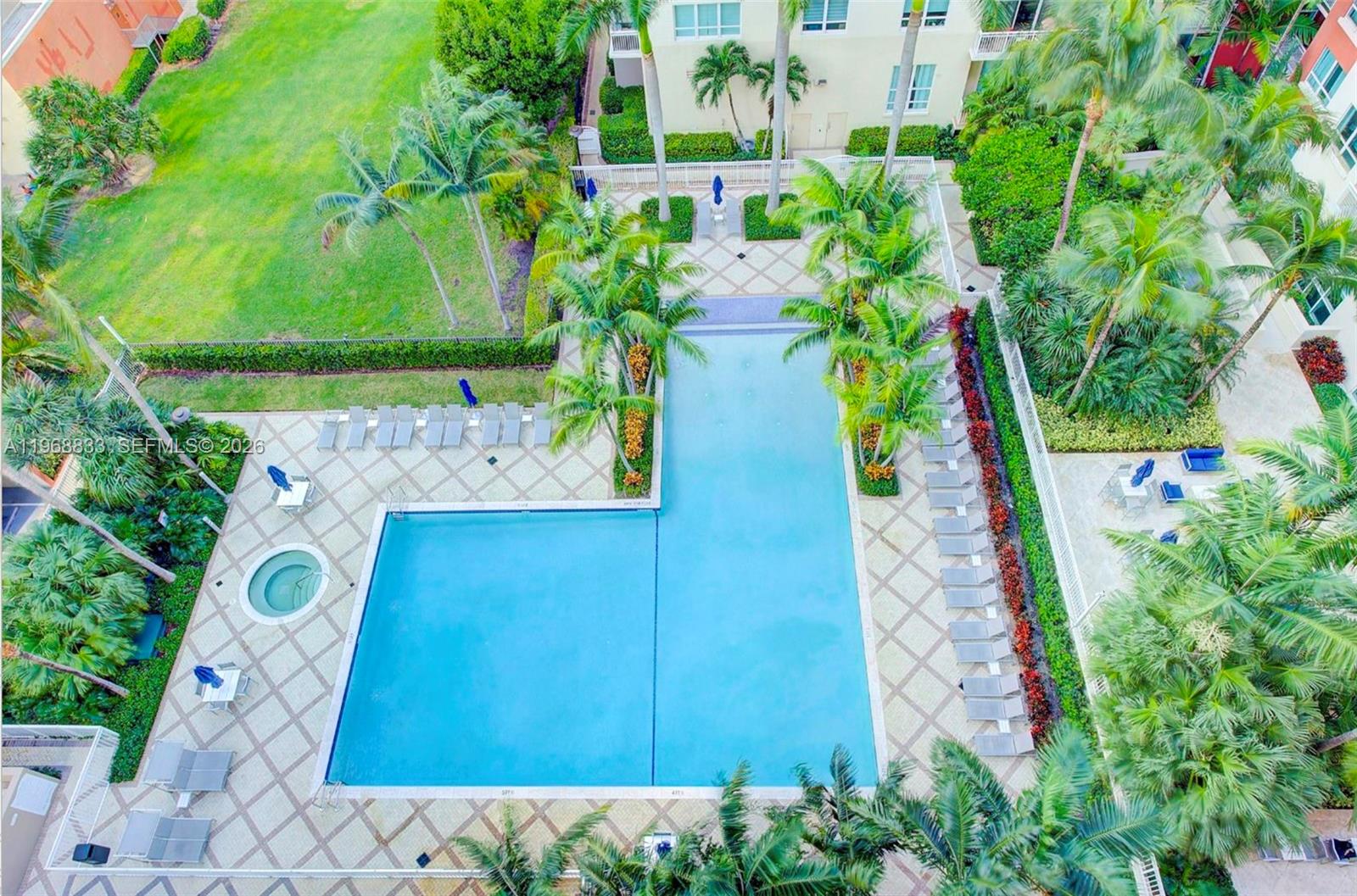 image Cite on the Bay East33