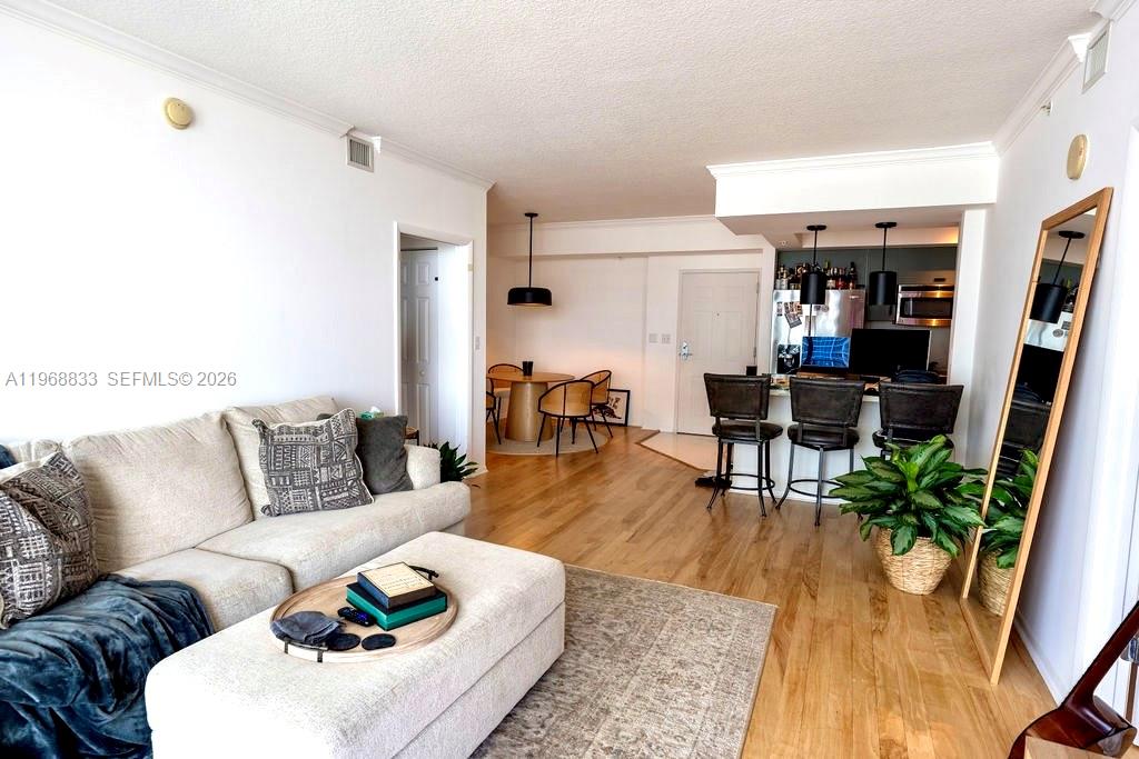 image Cite on the Bay East4