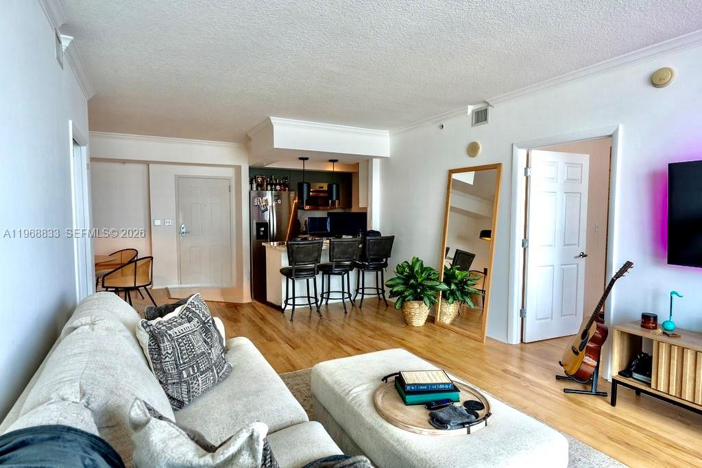 image Cite on the Bay East5