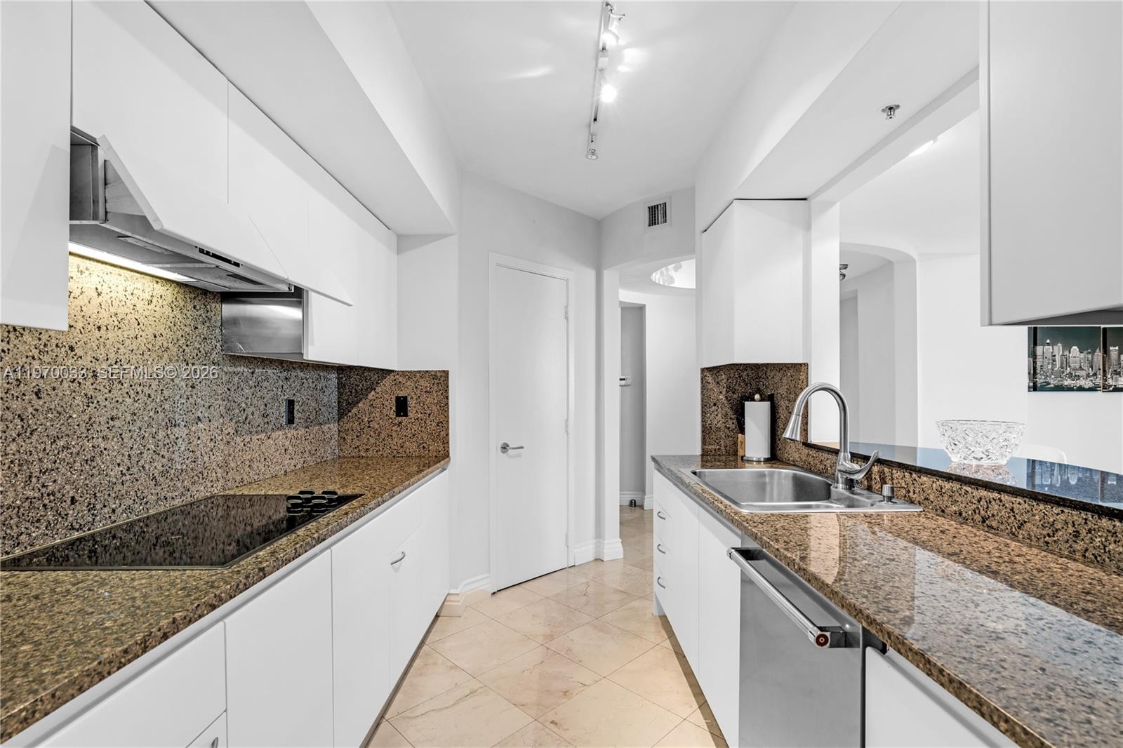 image 1500 Ocean Drive9