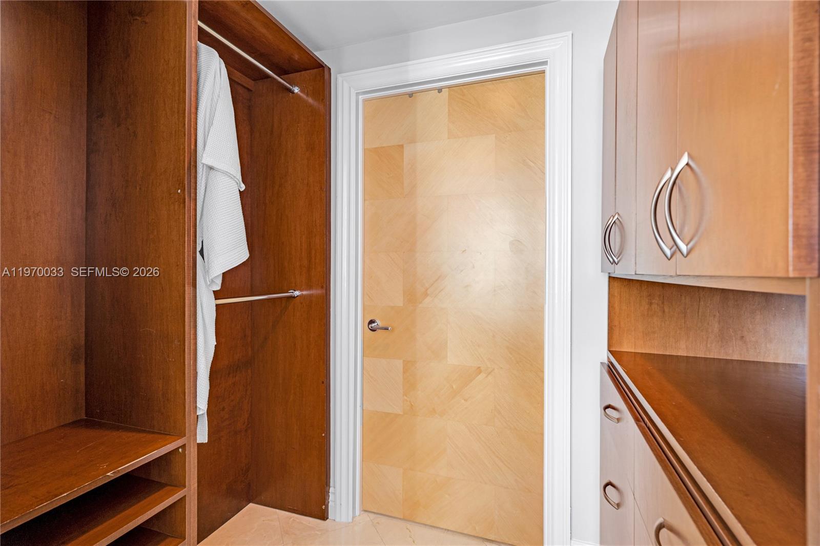 image 1500 Ocean Drive18