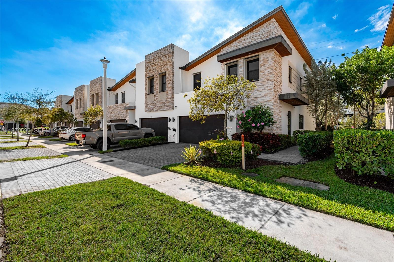 7902 NW 105th Ct #7902