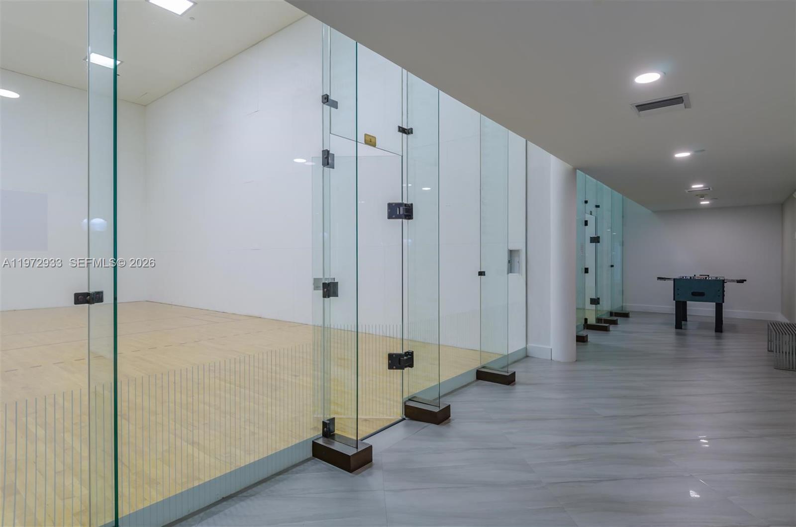 image Hamptons West50