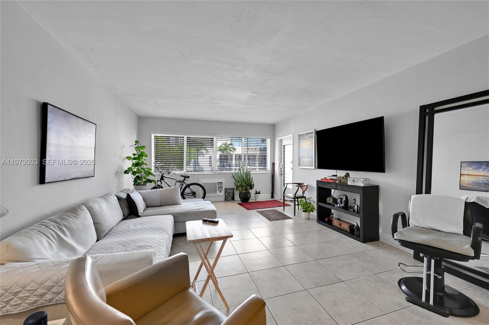 1240 14th St Miami Beach, FL 33139