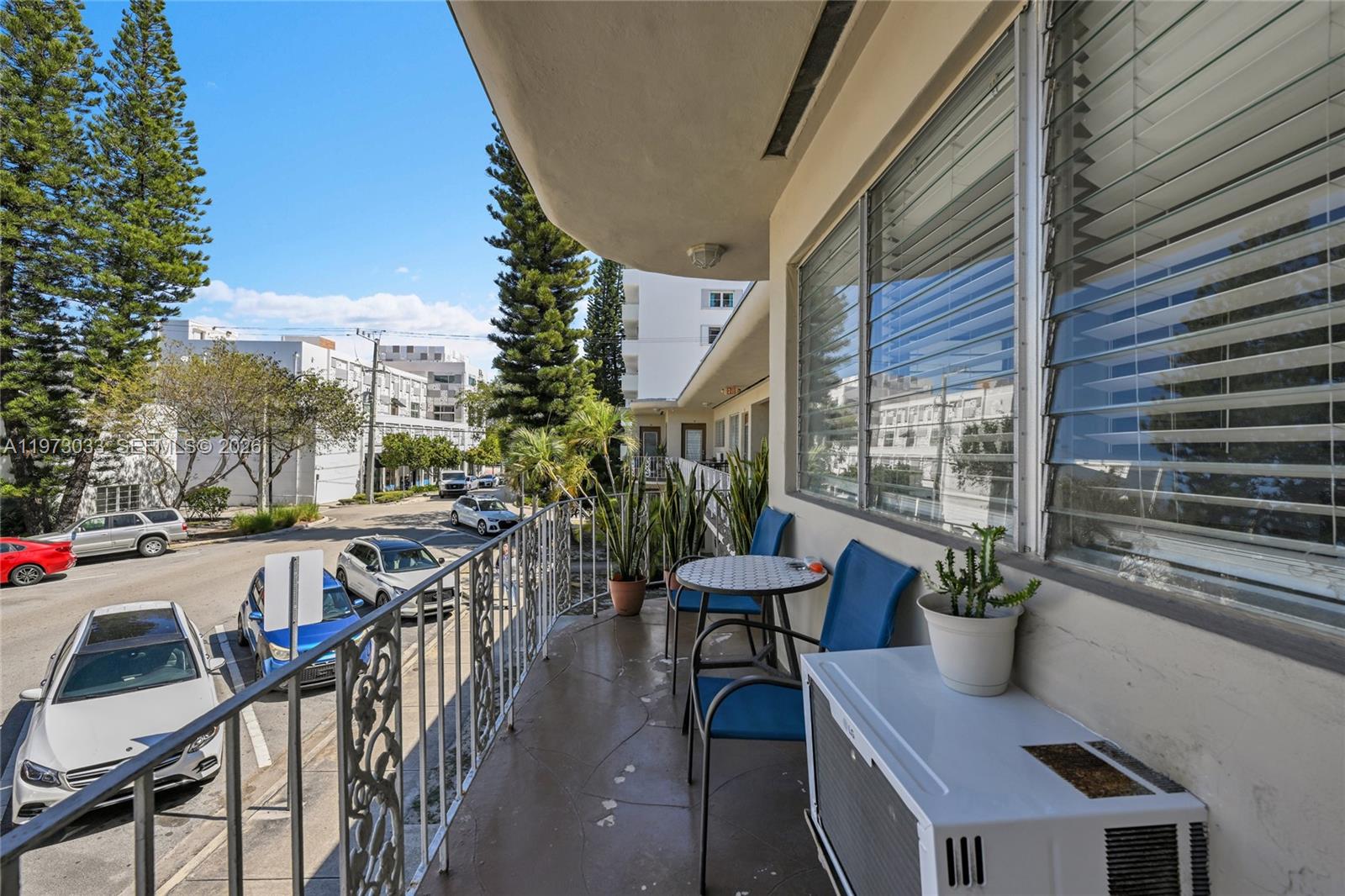 1240 14th St Miami Beach, FL 33139