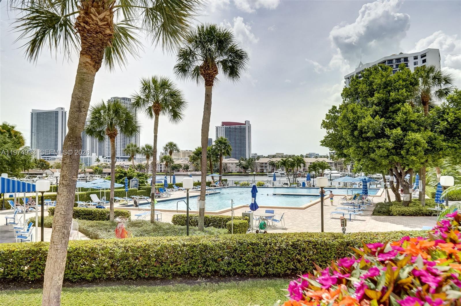 2500 Parkview Dr #1914 Hallandale Beach, FL 33009