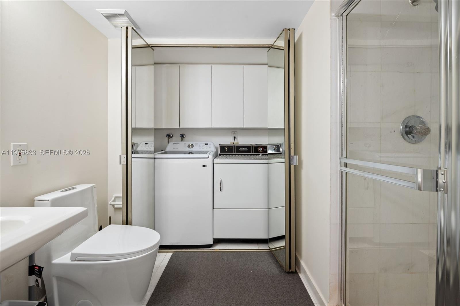 19101 NE 36th Ct #1407 Aventura, FL 33180