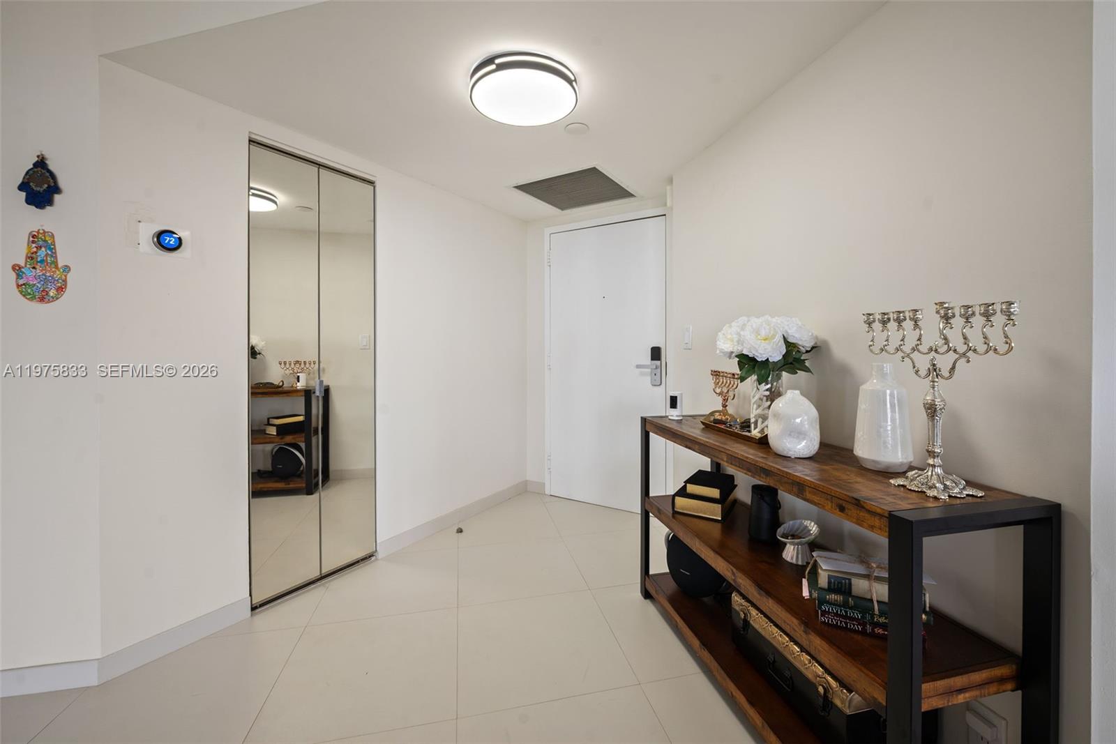 19101 NE 36th Ct #1407 Aventura, FL 33180