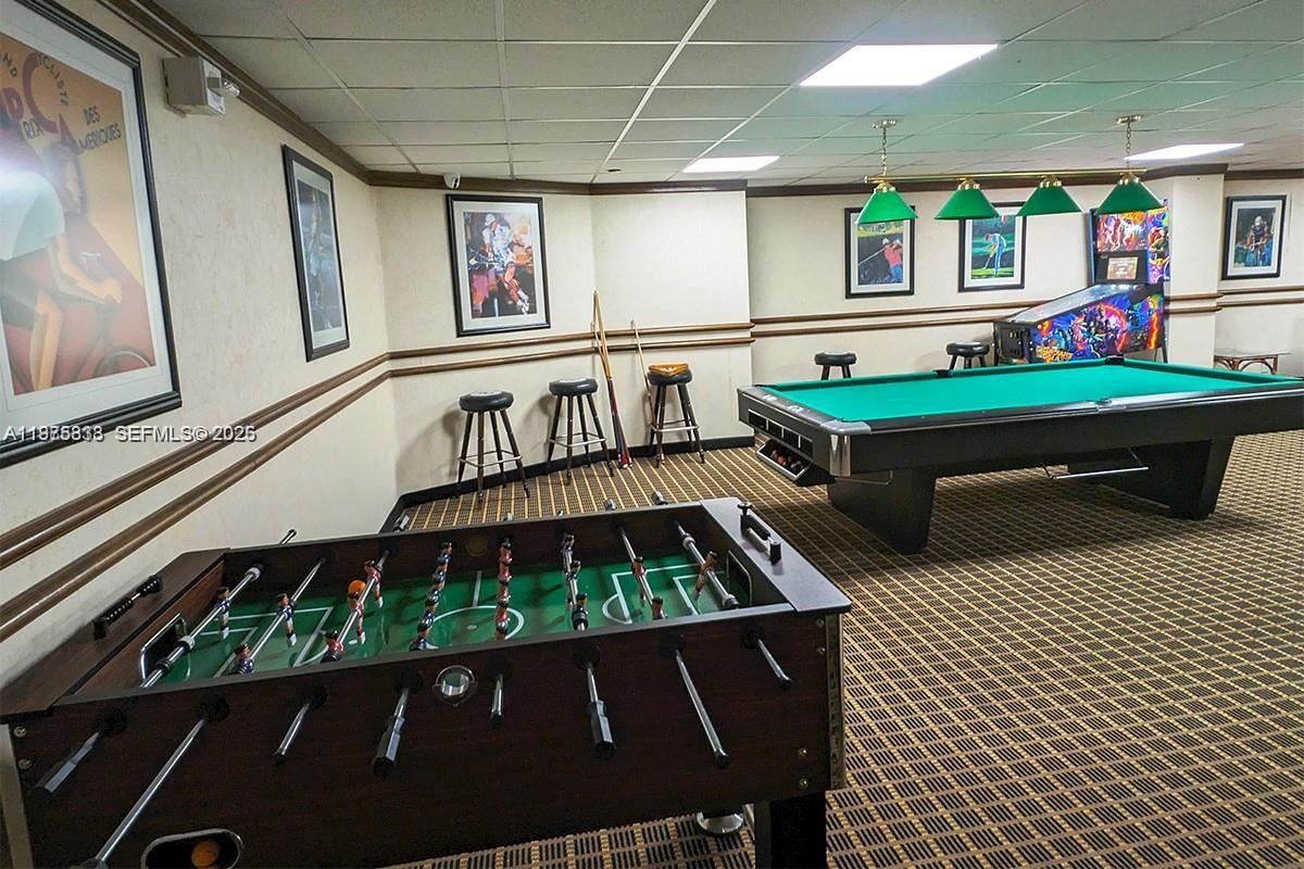 19101 NE 36th Ct #1407 Aventura, FL 33180