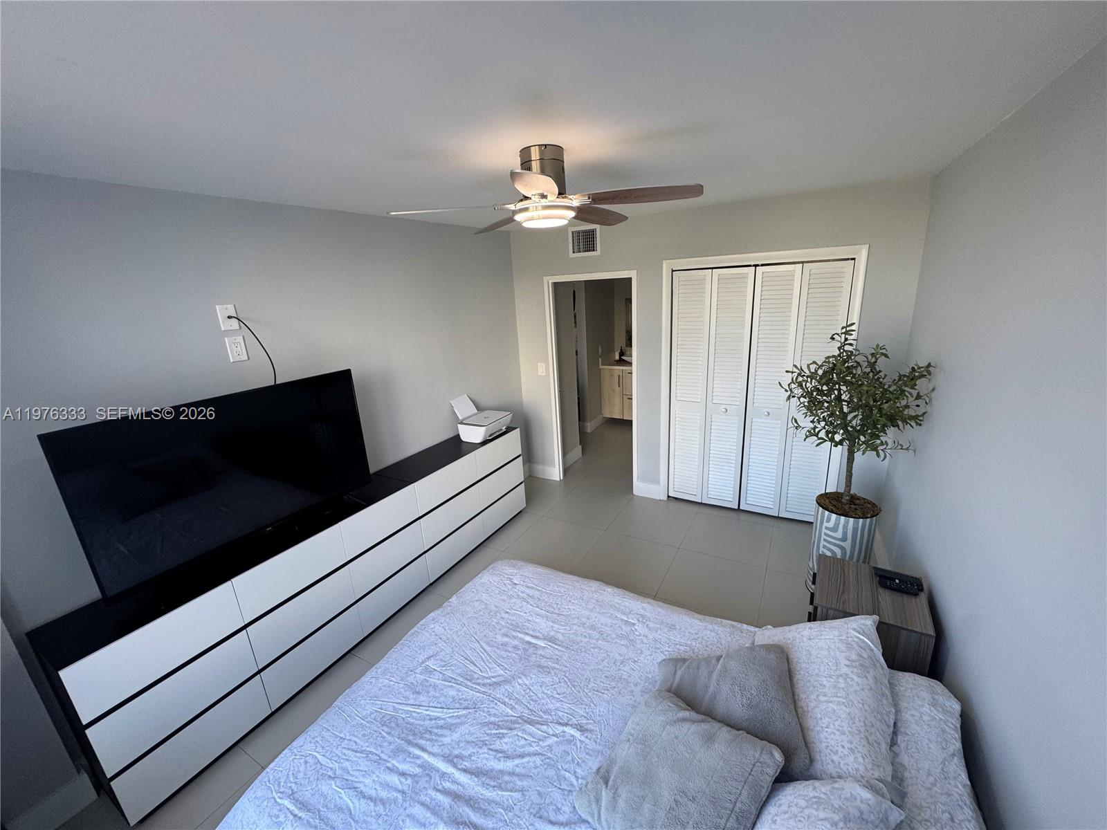 500 Three Iss Blvd #M24 Hallandale Beach, FL 33009