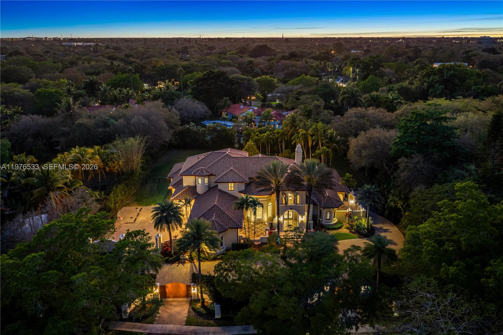 11400 SW 67th Ave Pinecrest, FL 33156