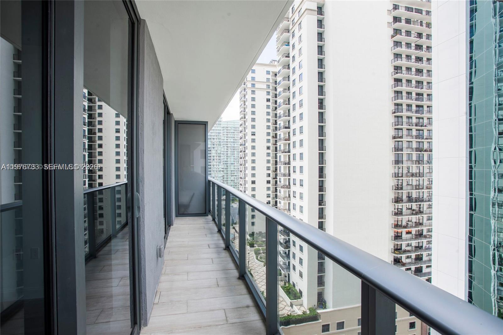 image Brickell Heights West14