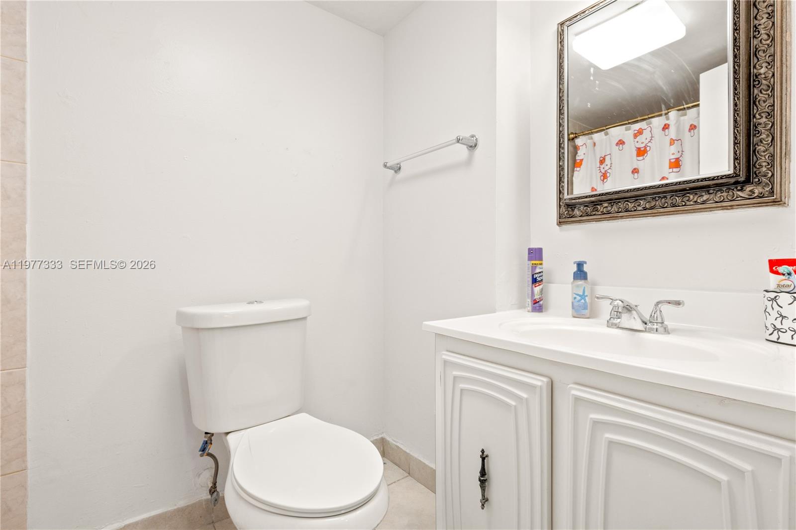 1000 Parkview Dr #222 Hallandale Beach, FL 33009