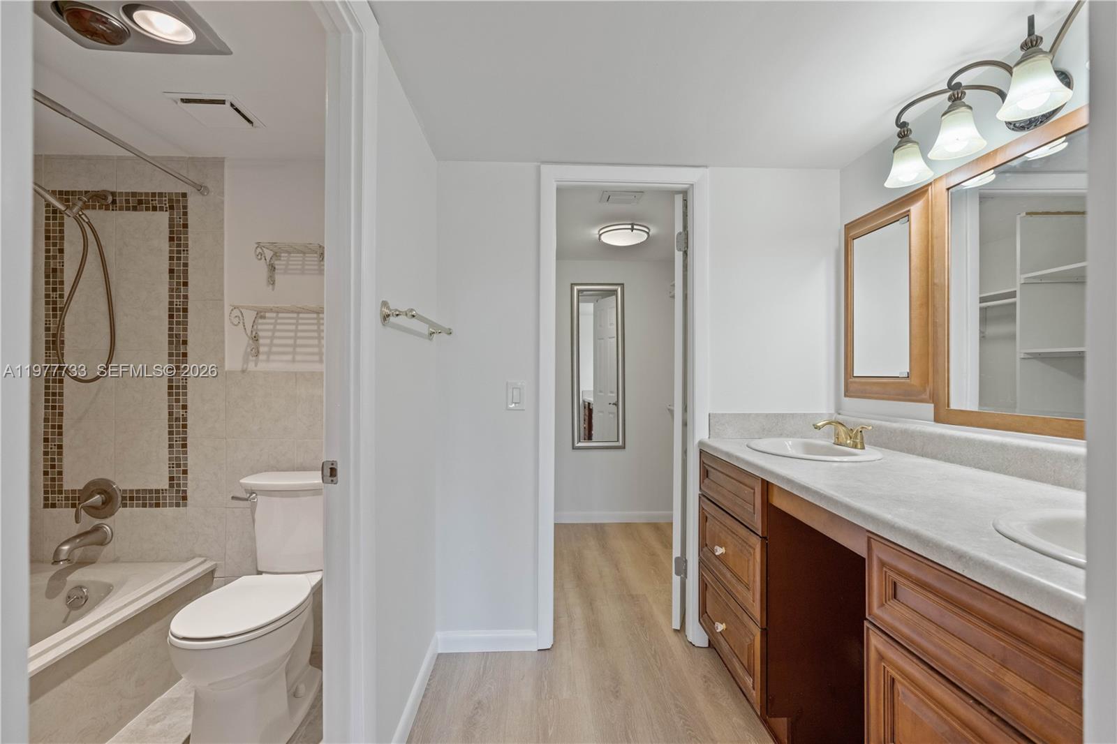 1036 Us Hwy 1 #116 North Palm Beach, FL 33408