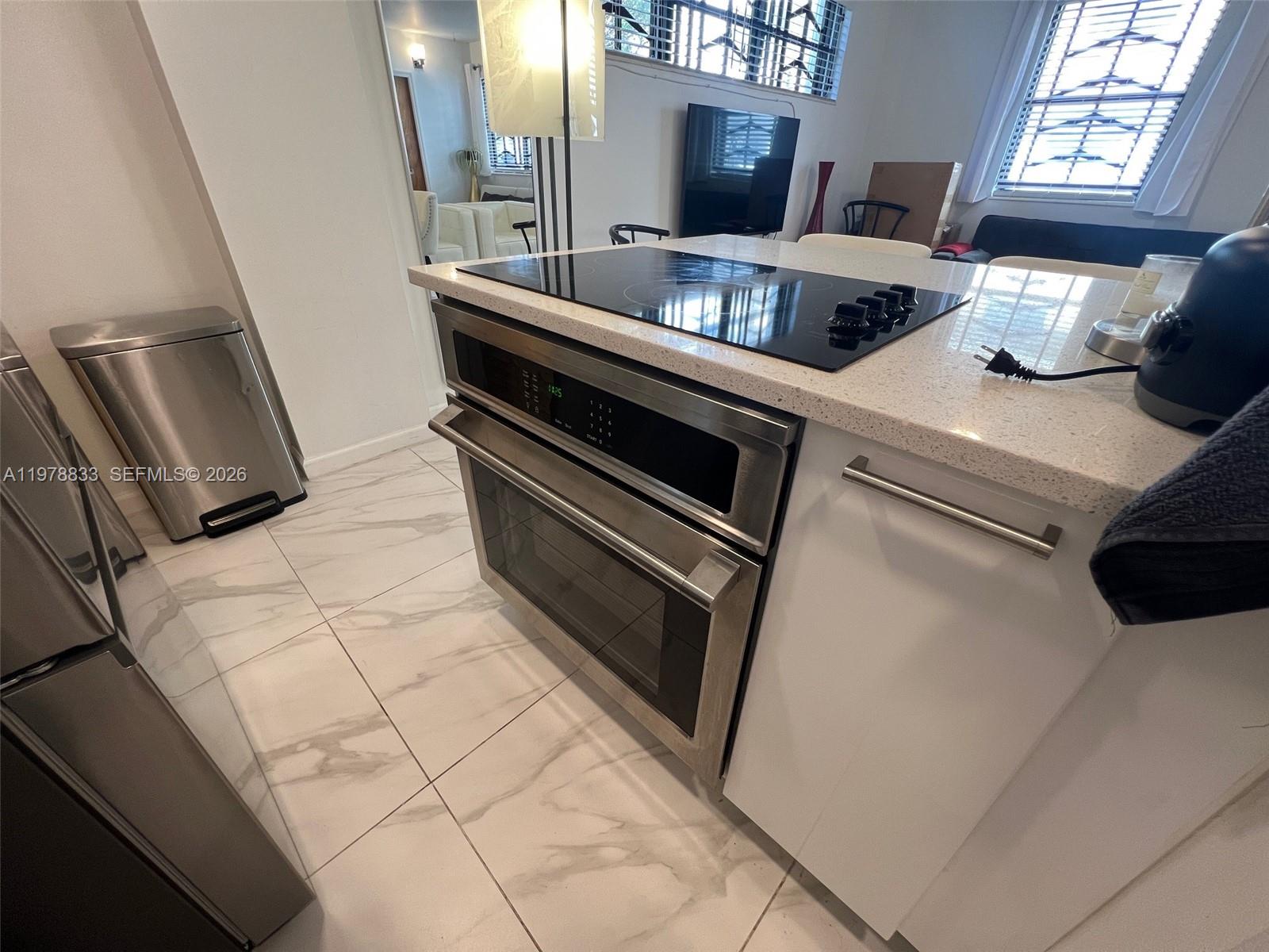 1390 Ocean Dr #101 Miami Beach, FL 33139