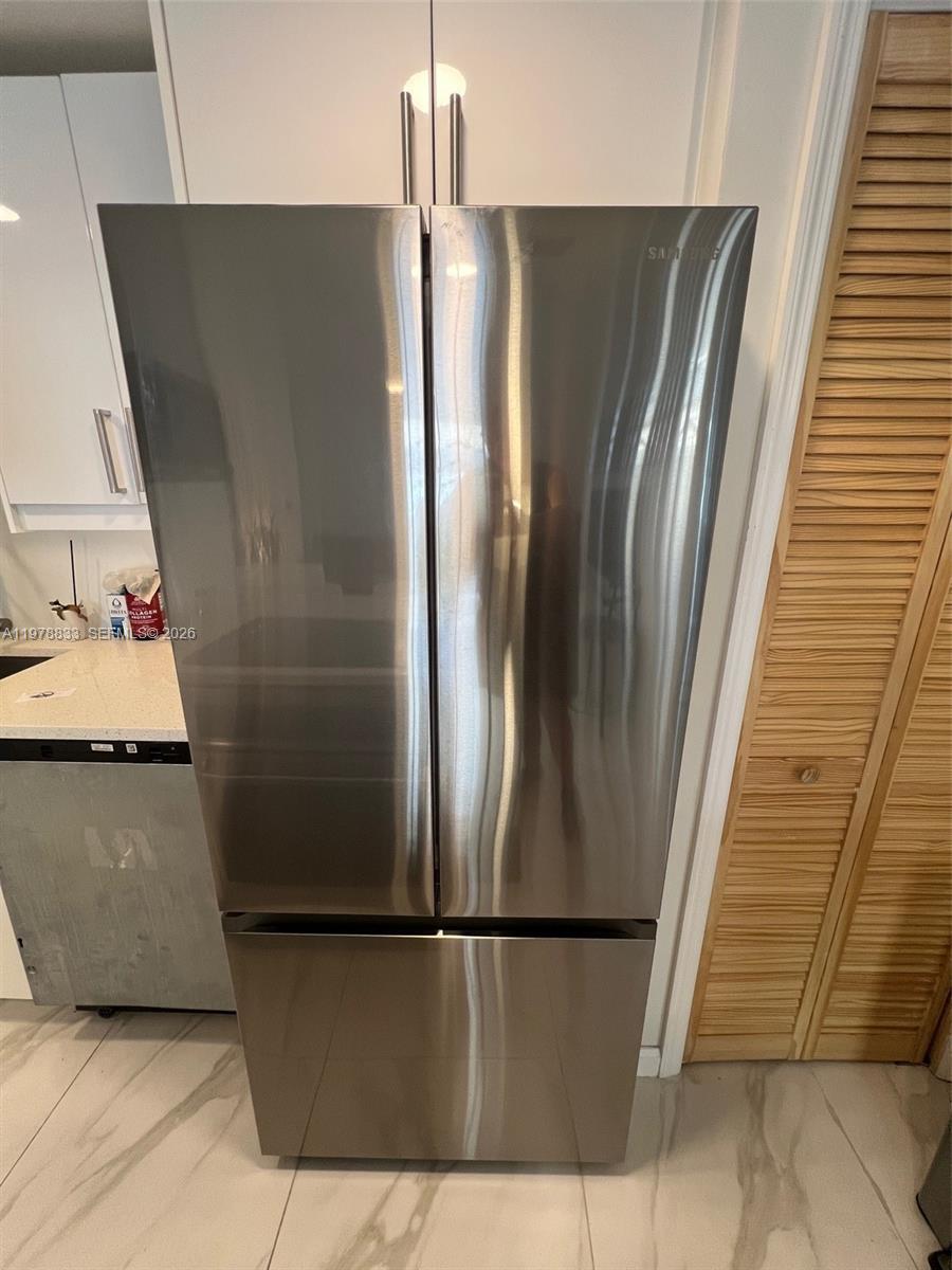 1390 Ocean Dr #101 Miami Beach, FL 33139