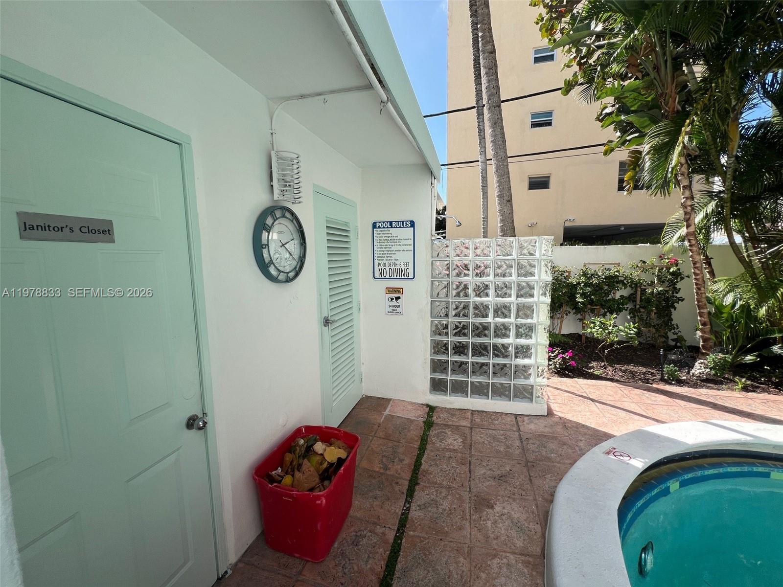 1390 Ocean Dr #101 Miami Beach, FL 33139