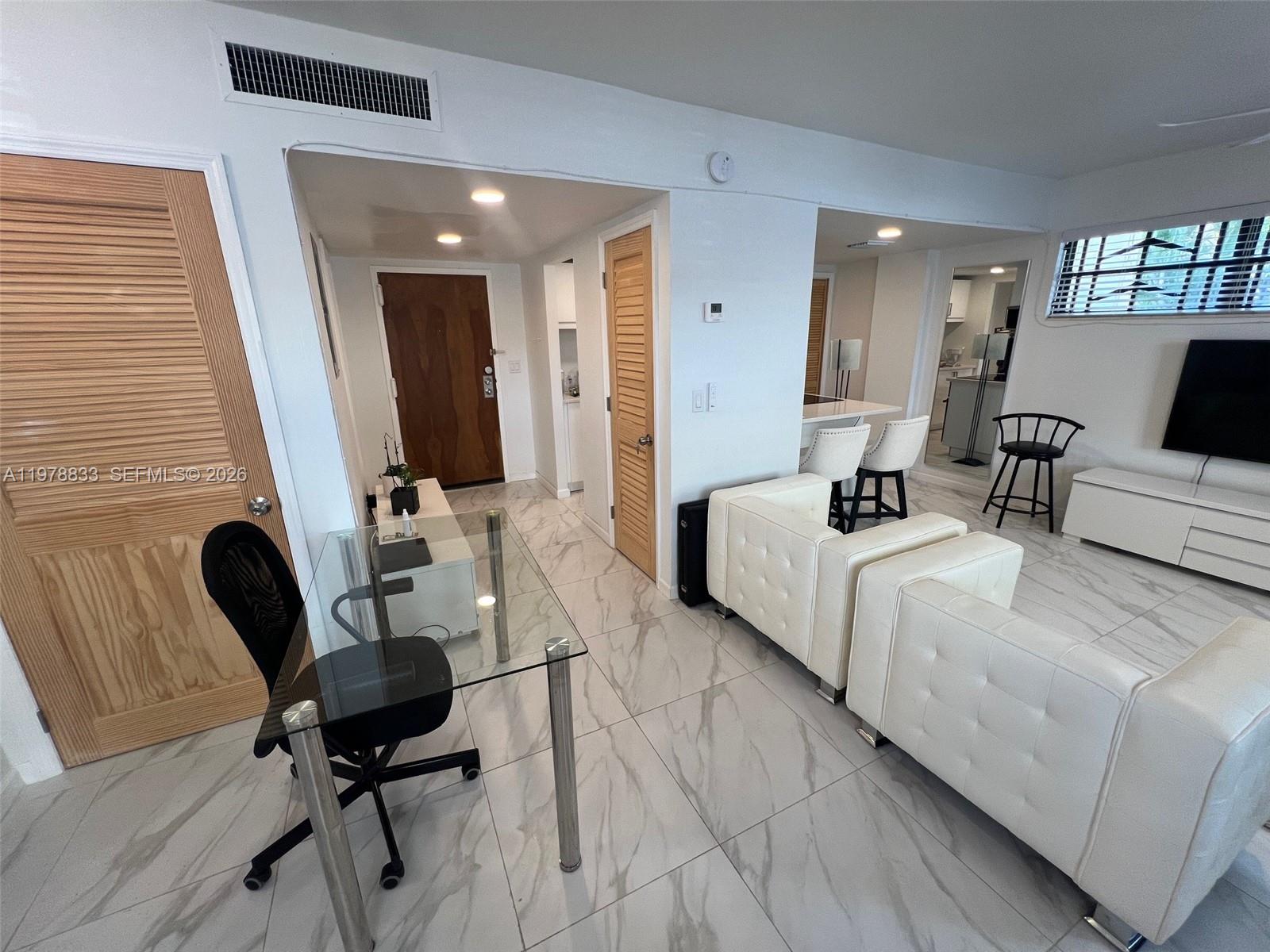 1390 Ocean Dr #101 Miami Beach, FL 33139