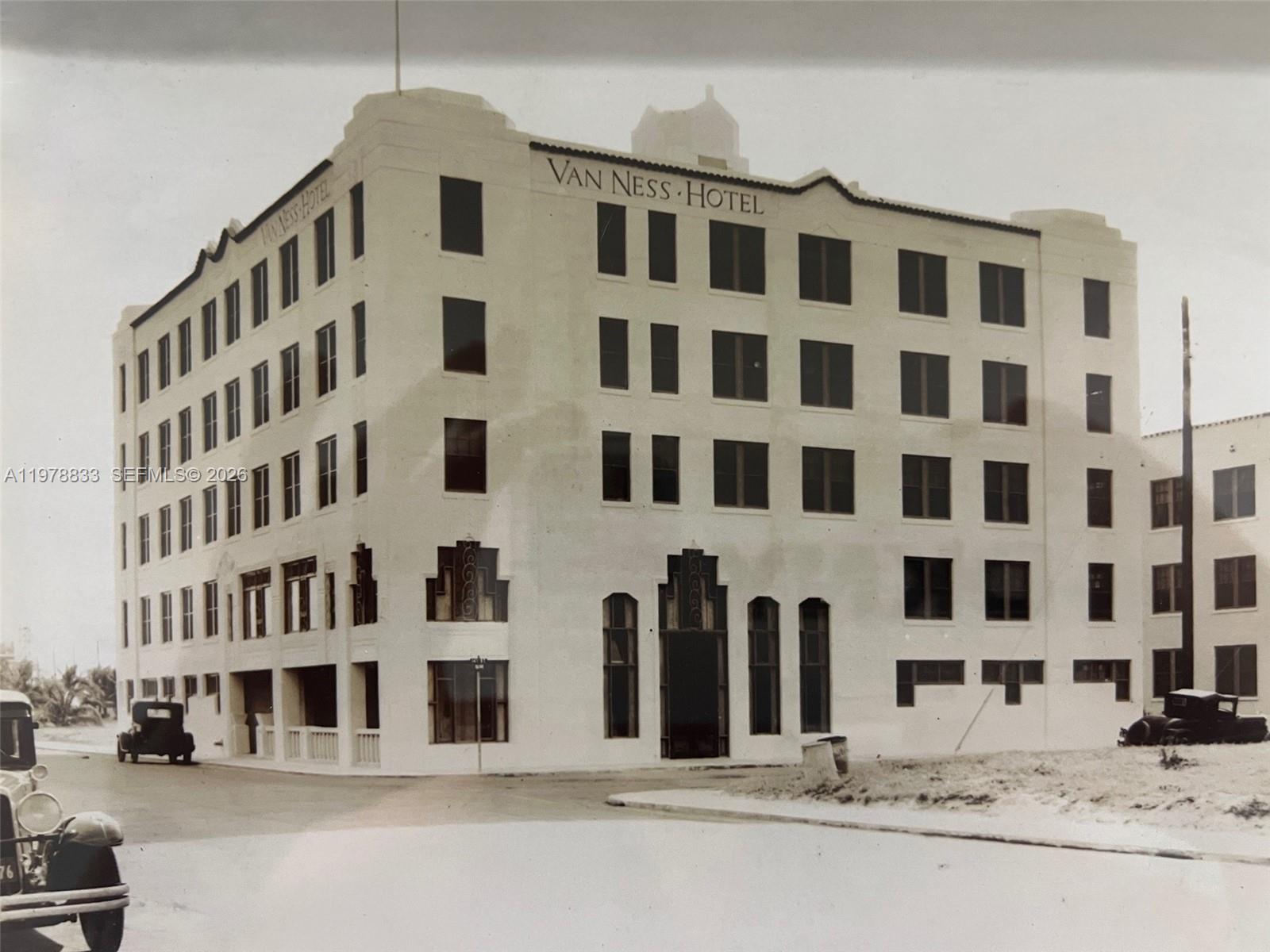 1390 Ocean Dr #101 Miami Beach, FL 33139