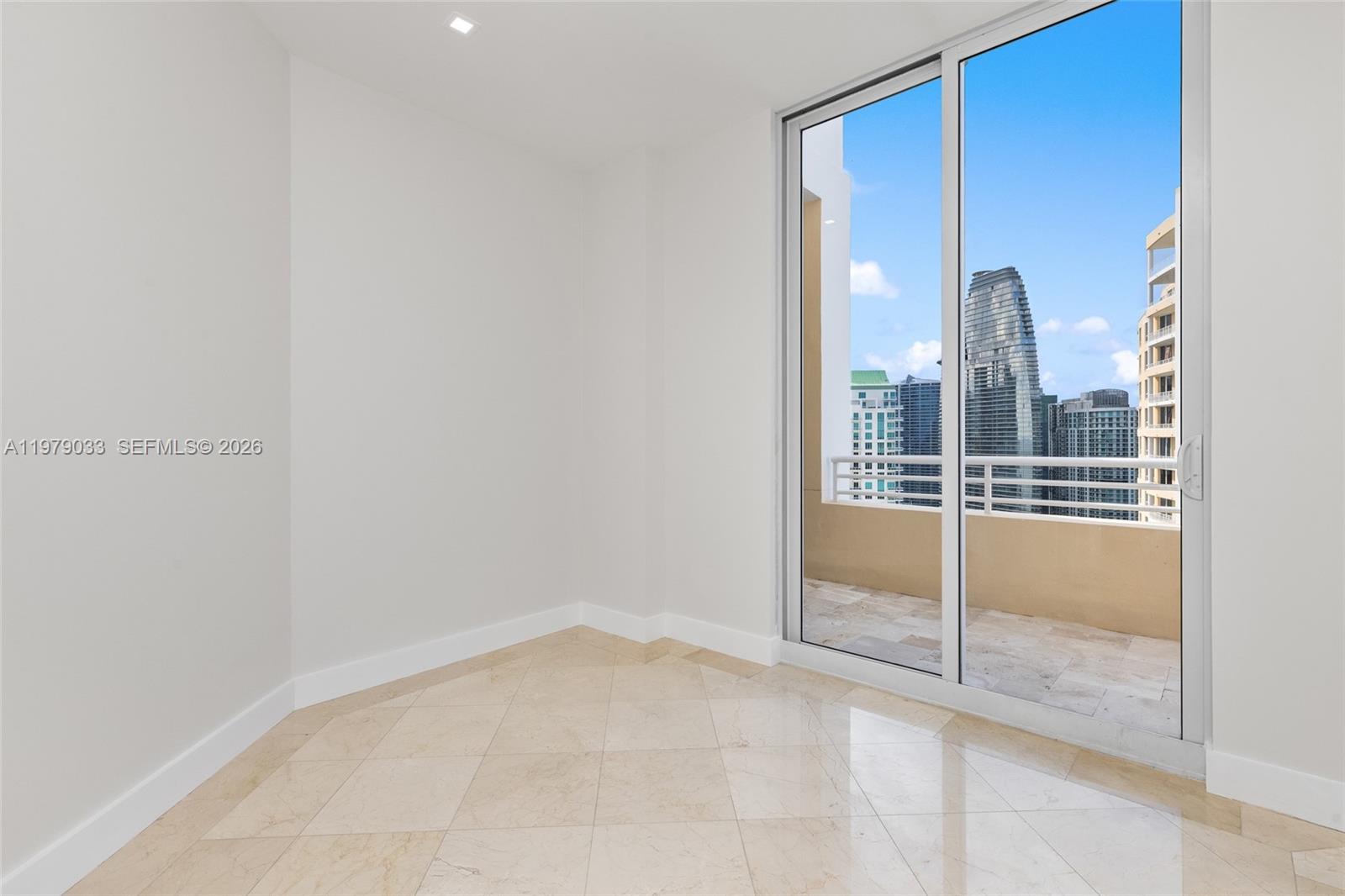 808 Brickell Key Dr #3901 Miami, FL 33131