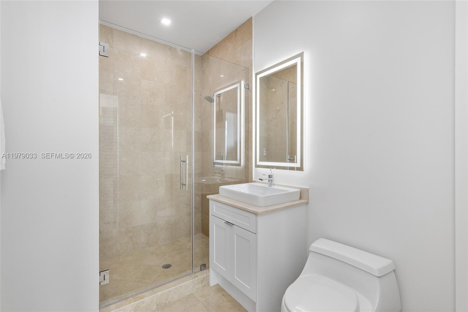 808 Brickell Key Dr #3901 Miami, FL 33131