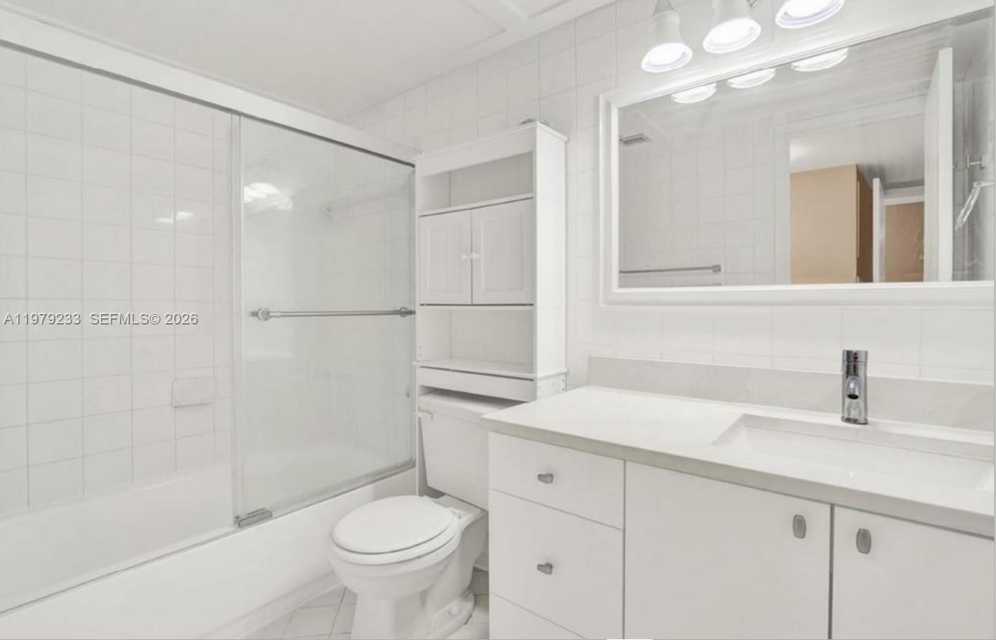 13155 Ixora Ct #310 North Miami, FL 33181