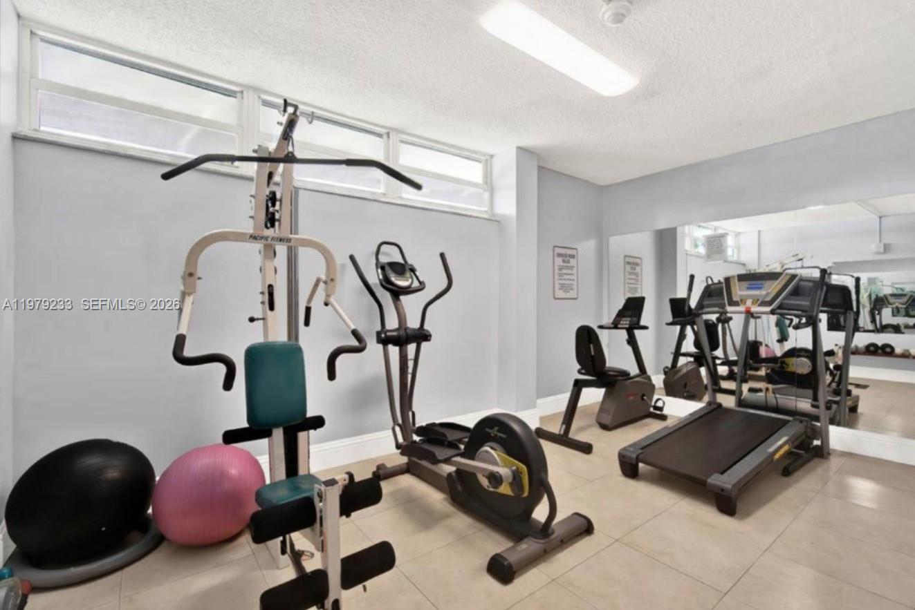 13155 Ixora Ct #310 North Miami, FL 33181