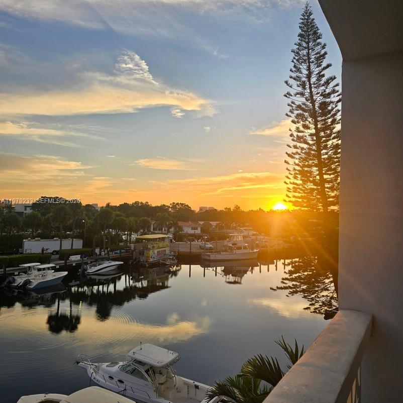 13155 Ixora Ct #310 North Miami, FL 33181