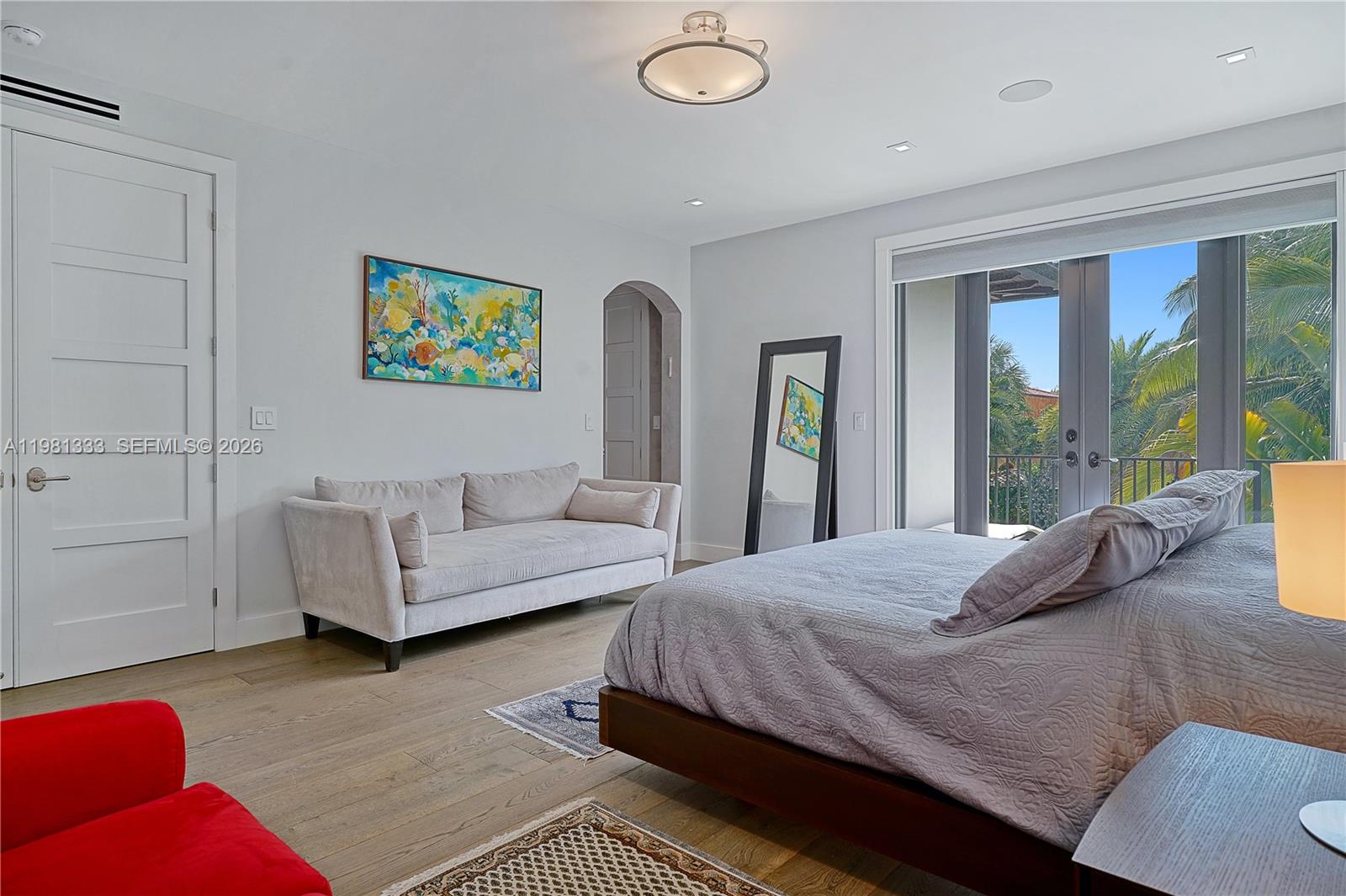 3747 Prairie Ave Miami Beach, FL 33140