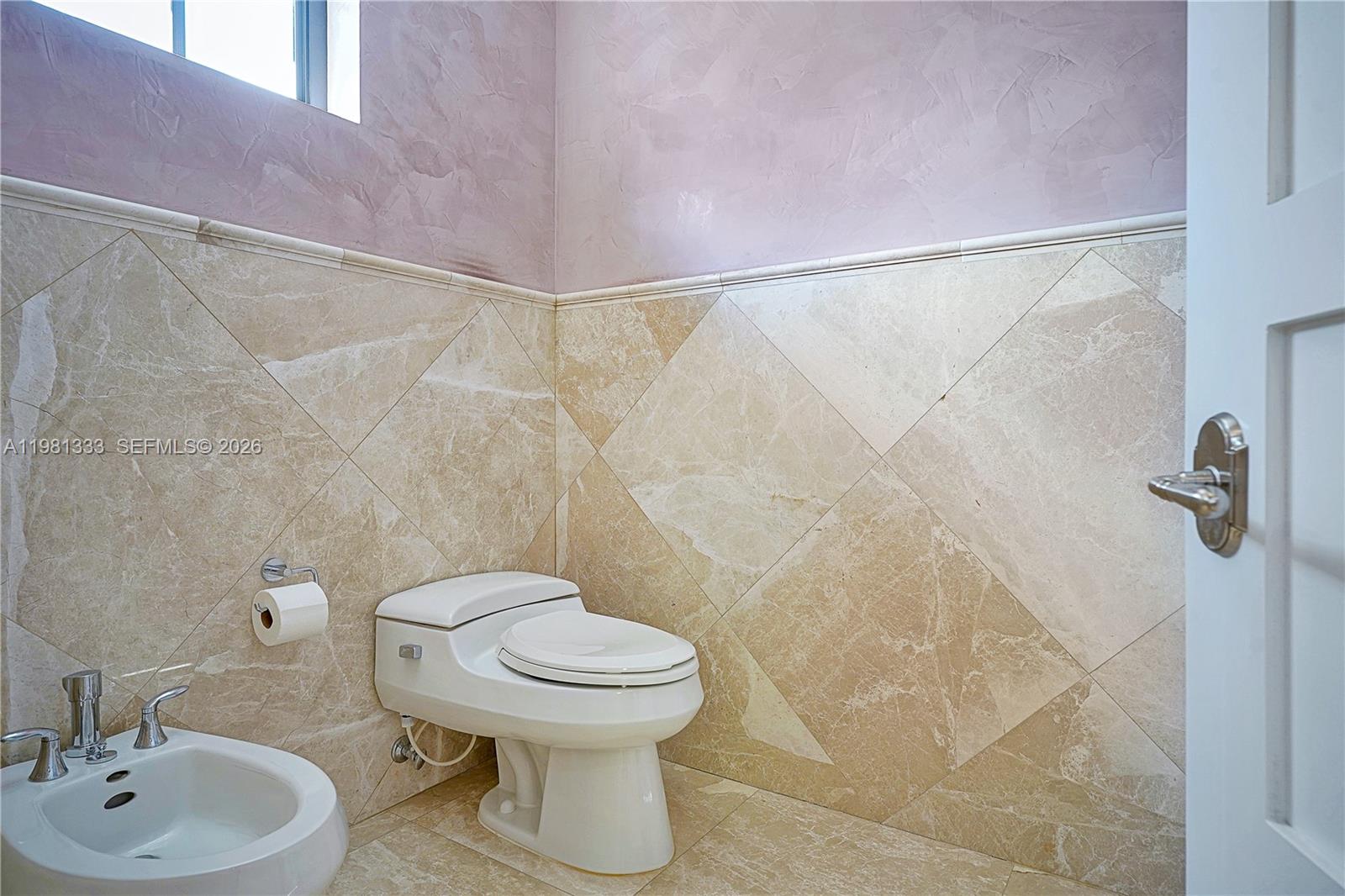 3747 Prairie Ave Miami Beach, FL 33140