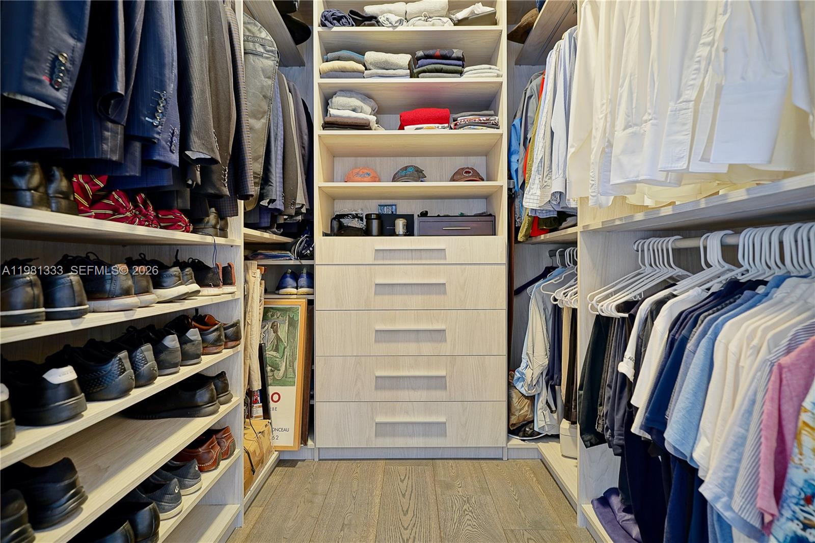 3747 Prairie Ave Miami Beach, FL 33140