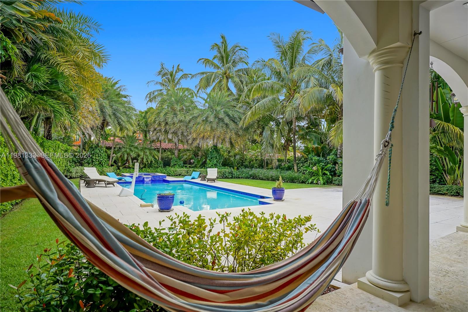 3747 Prairie Ave Miami Beach, FL 33140