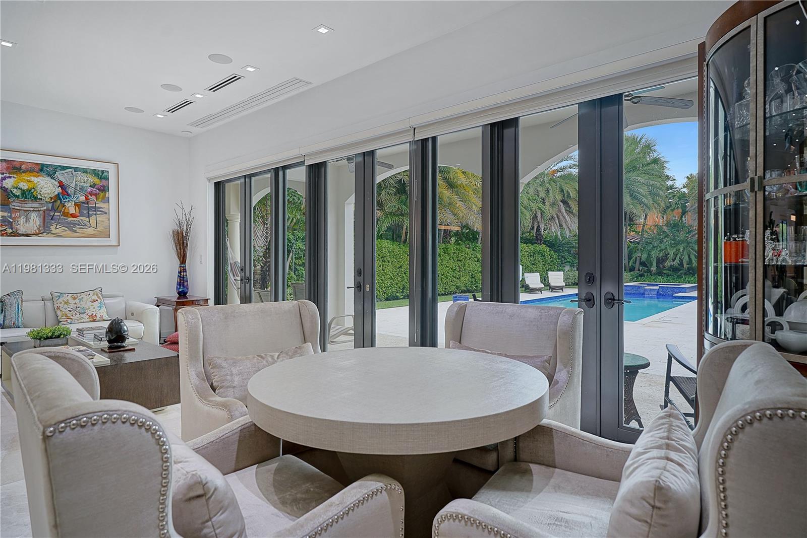 3747 Prairie Ave Miami Beach, FL 33140