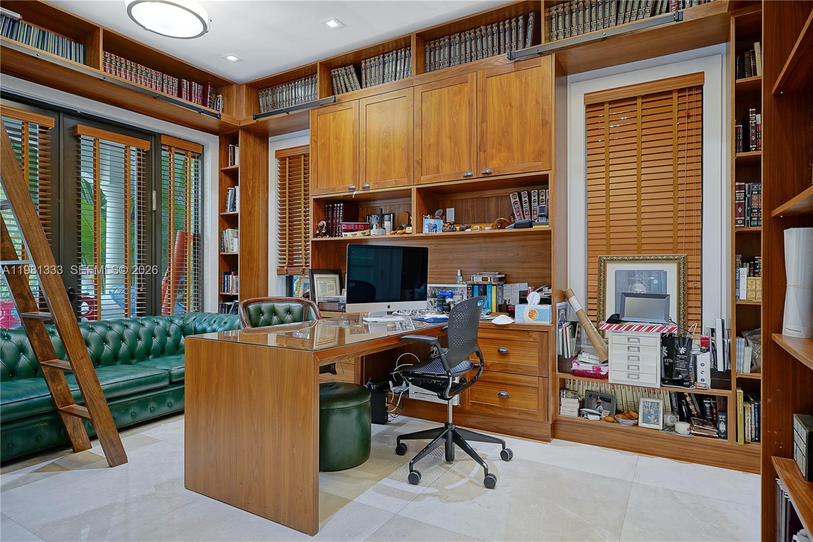 3747 Prairie Ave Miami Beach, FL 33140