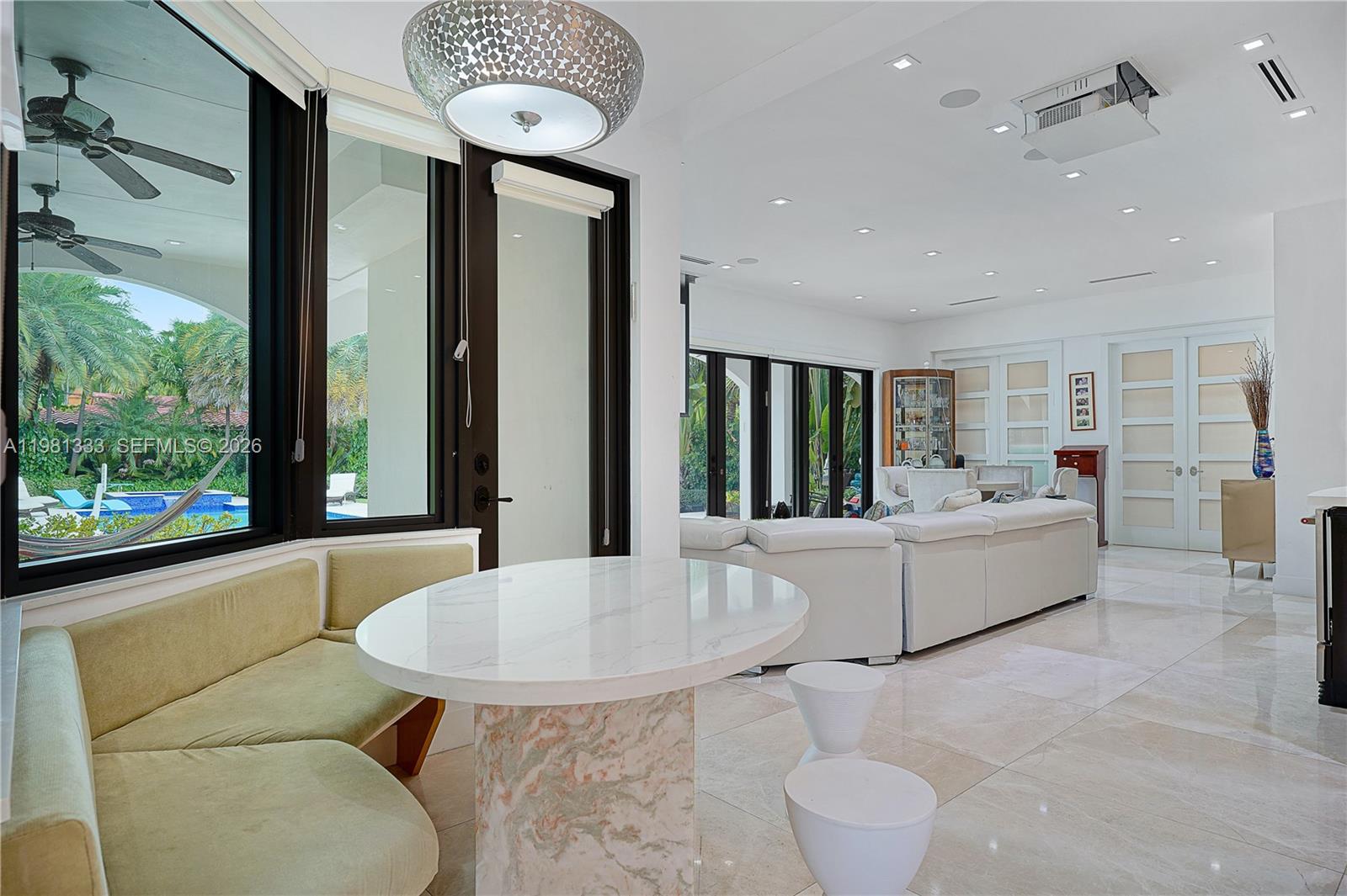 3747 Prairie Ave Miami Beach, FL 33140