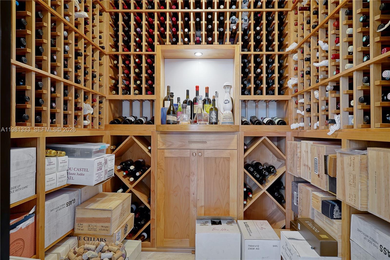 3747 Prairie Ave Miami Beach, FL 33140