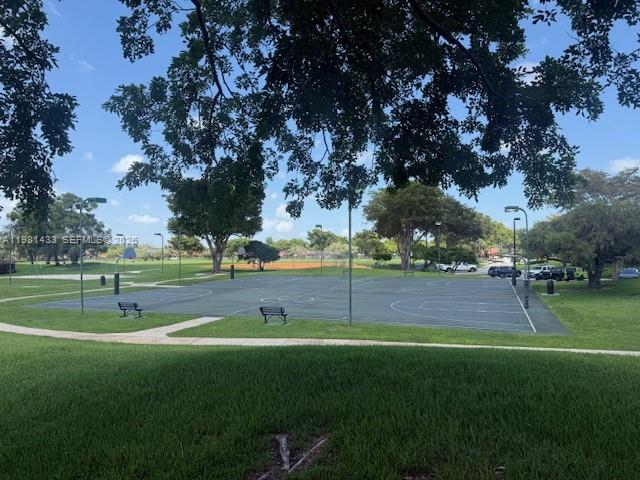 5119 SW 153rd Pl N Miami, FL 33185