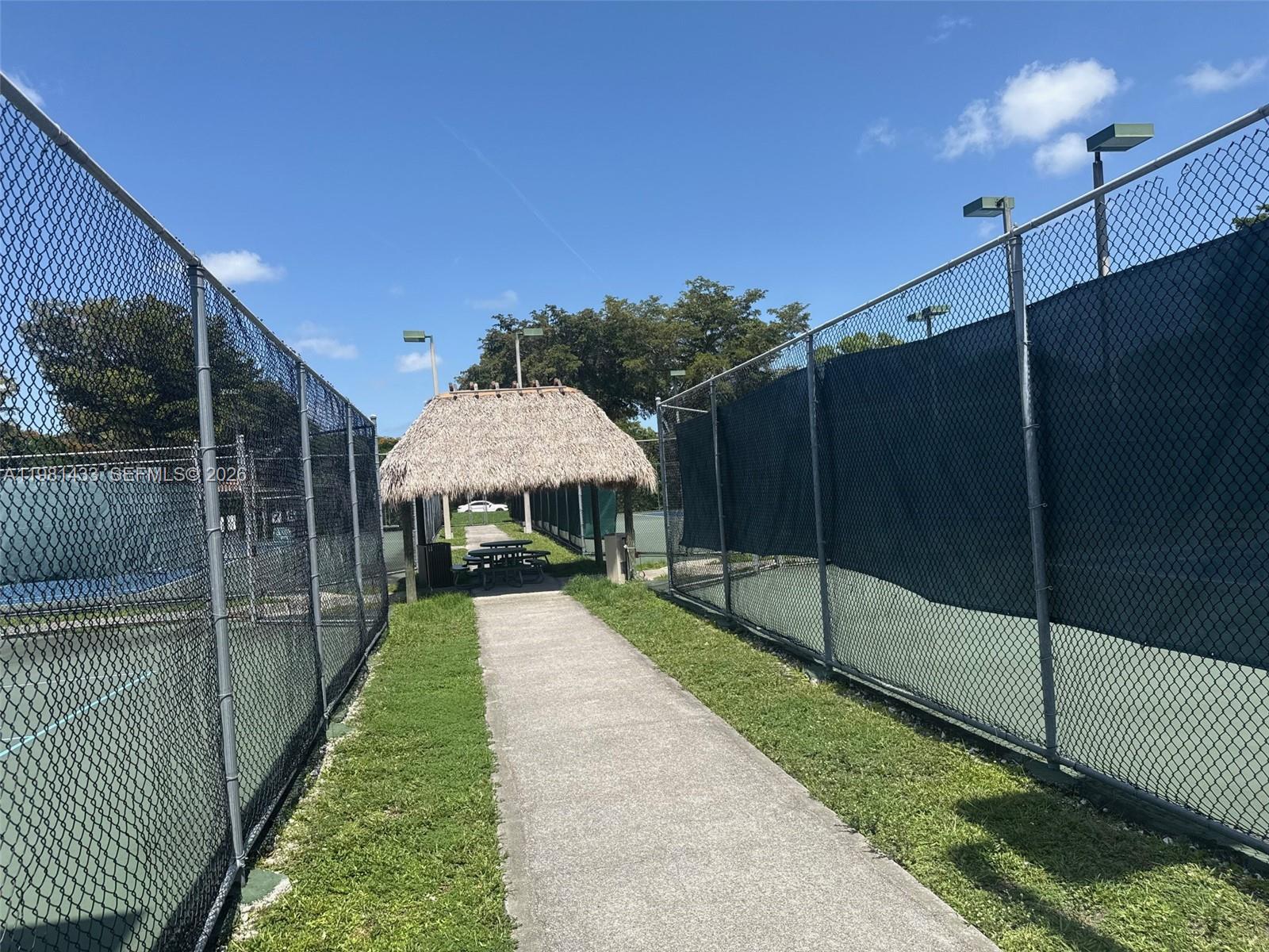 5119 SW 153rd Pl N Miami, FL 33185