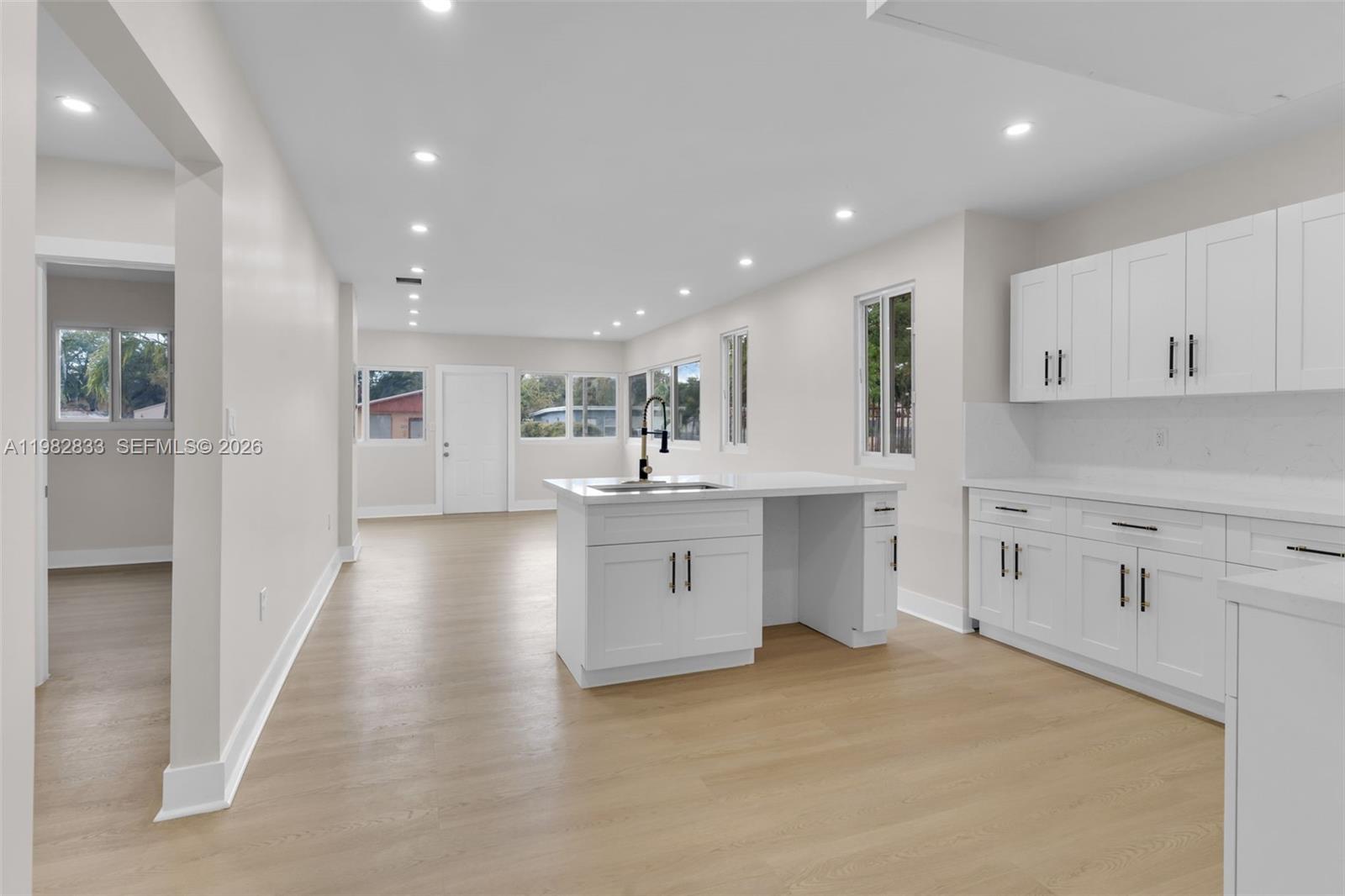 1521 NW 51st St Miami, FL 33142