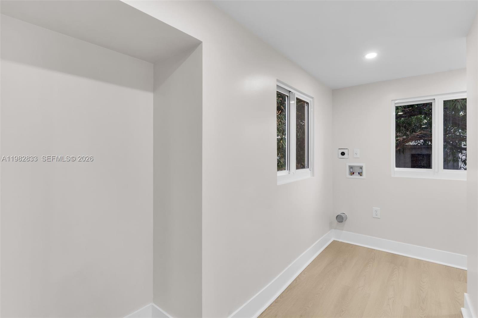 1521 NW 51st St Miami, FL 33142