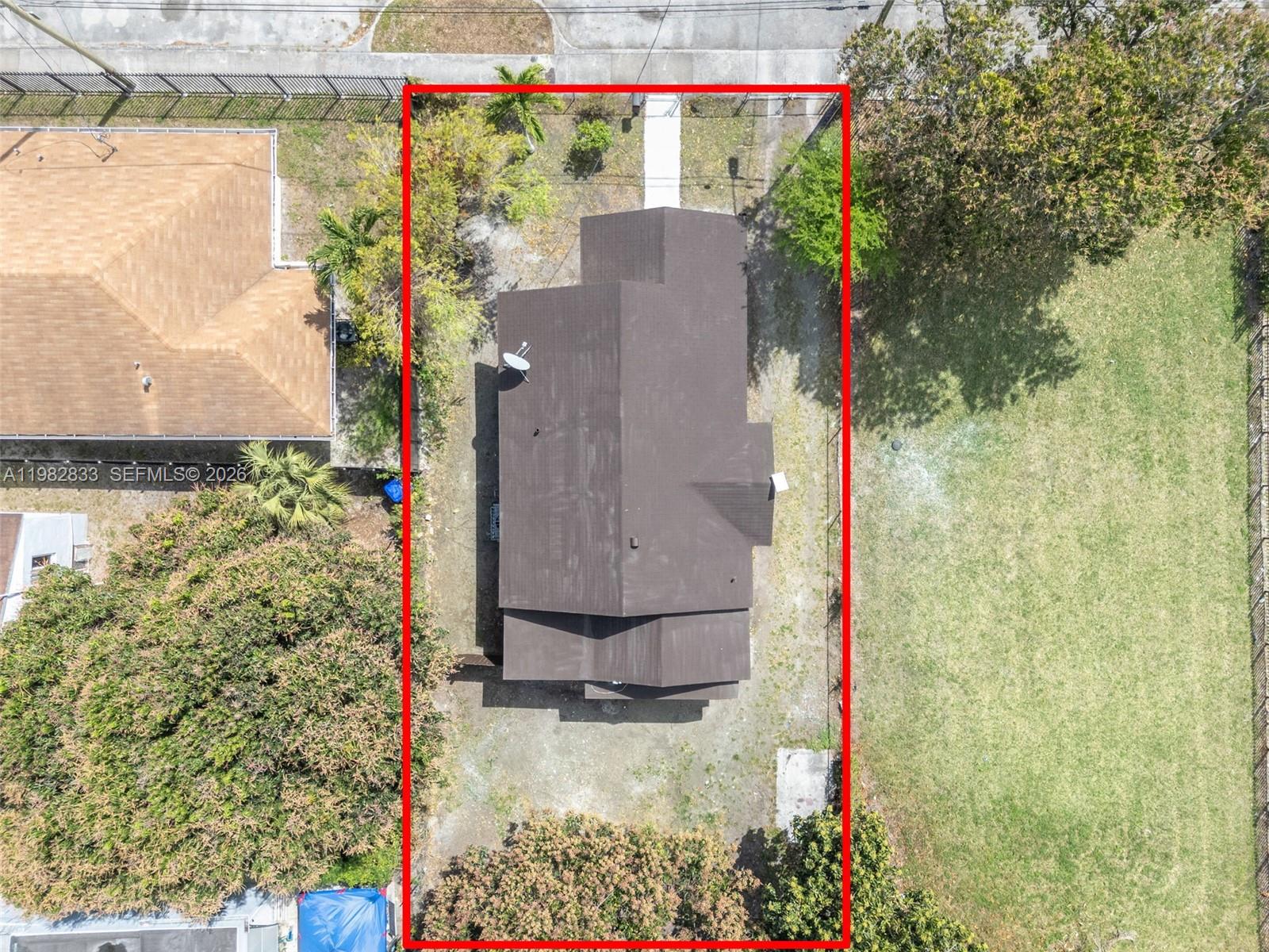 1521 NW 51st St Miami, FL 33142