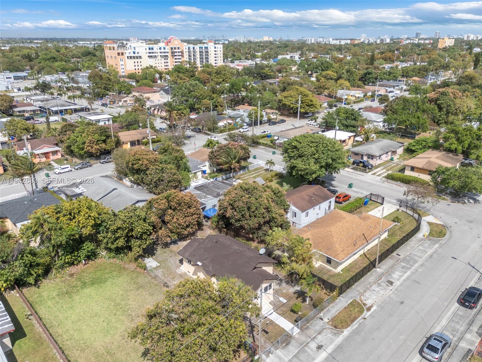 1521 NW 51st St Miami, FL 33142