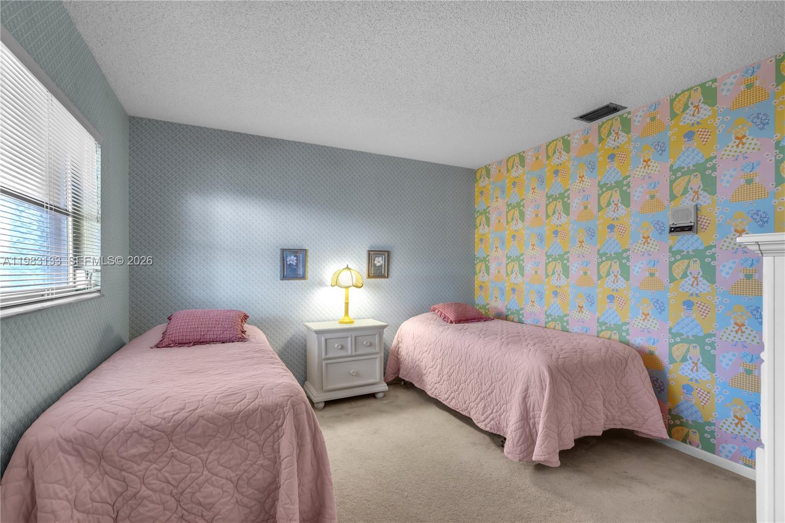 16623 Waters Edge Dr Weston, FL 33326