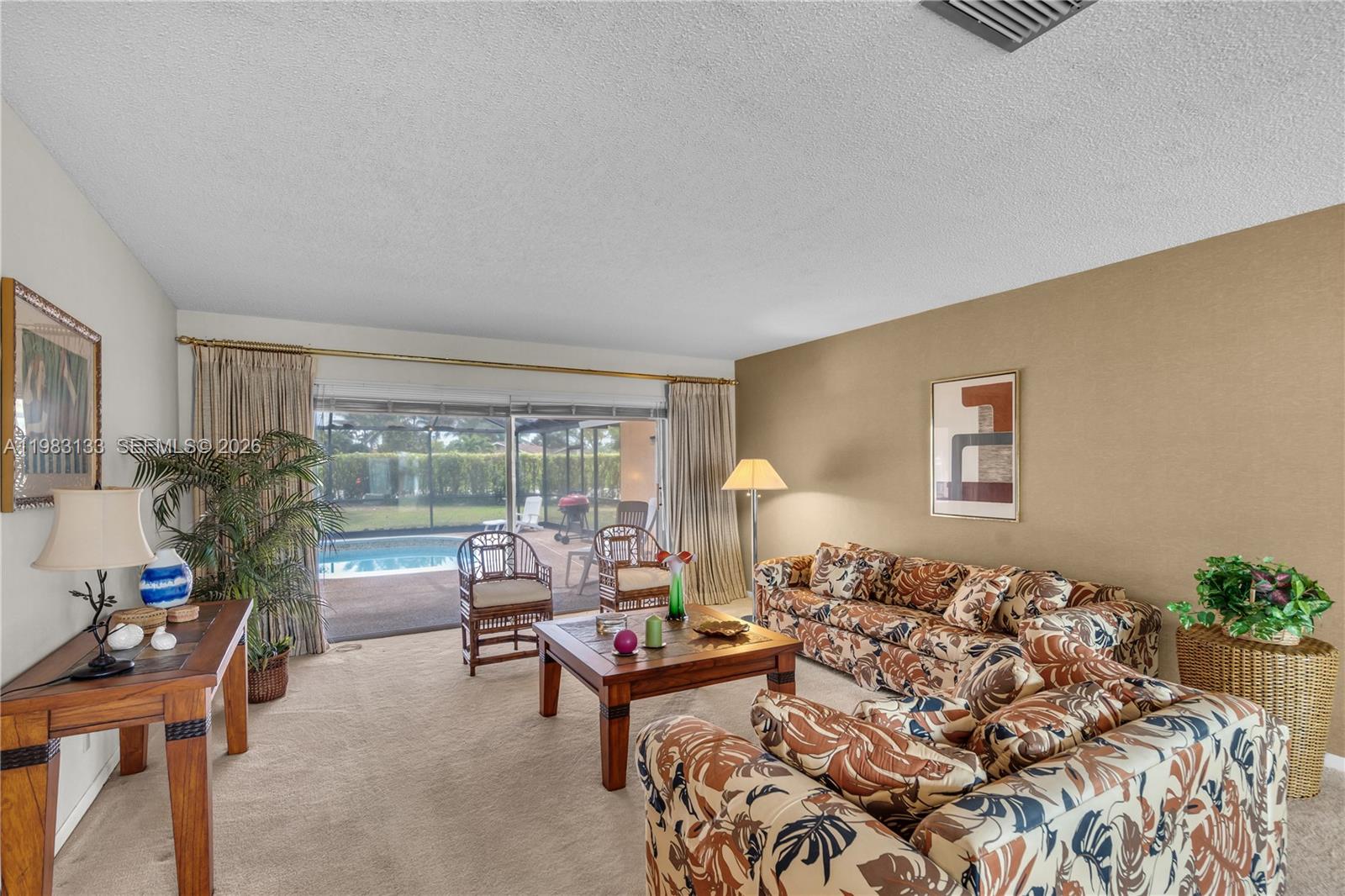 16623 Waters Edge Dr Weston, FL 33326