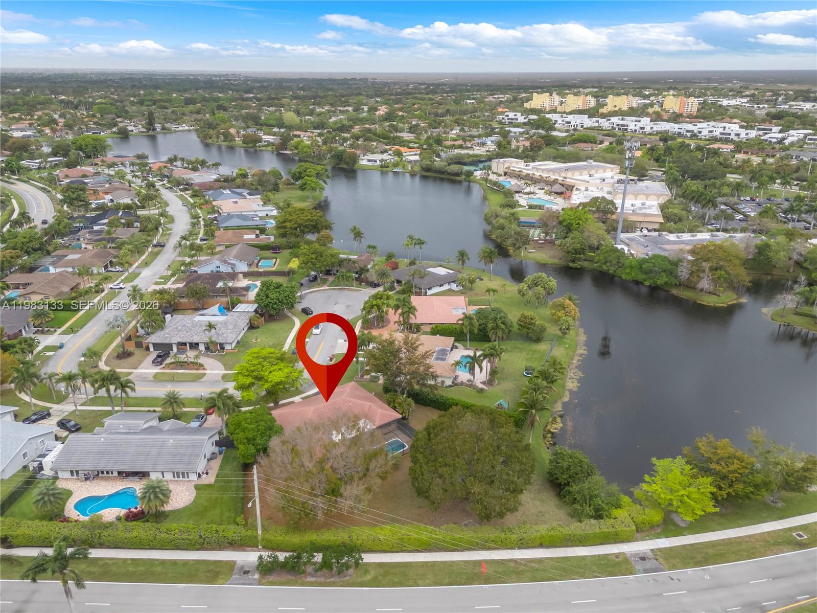 16623 Waters Edge Dr Weston, FL 33326