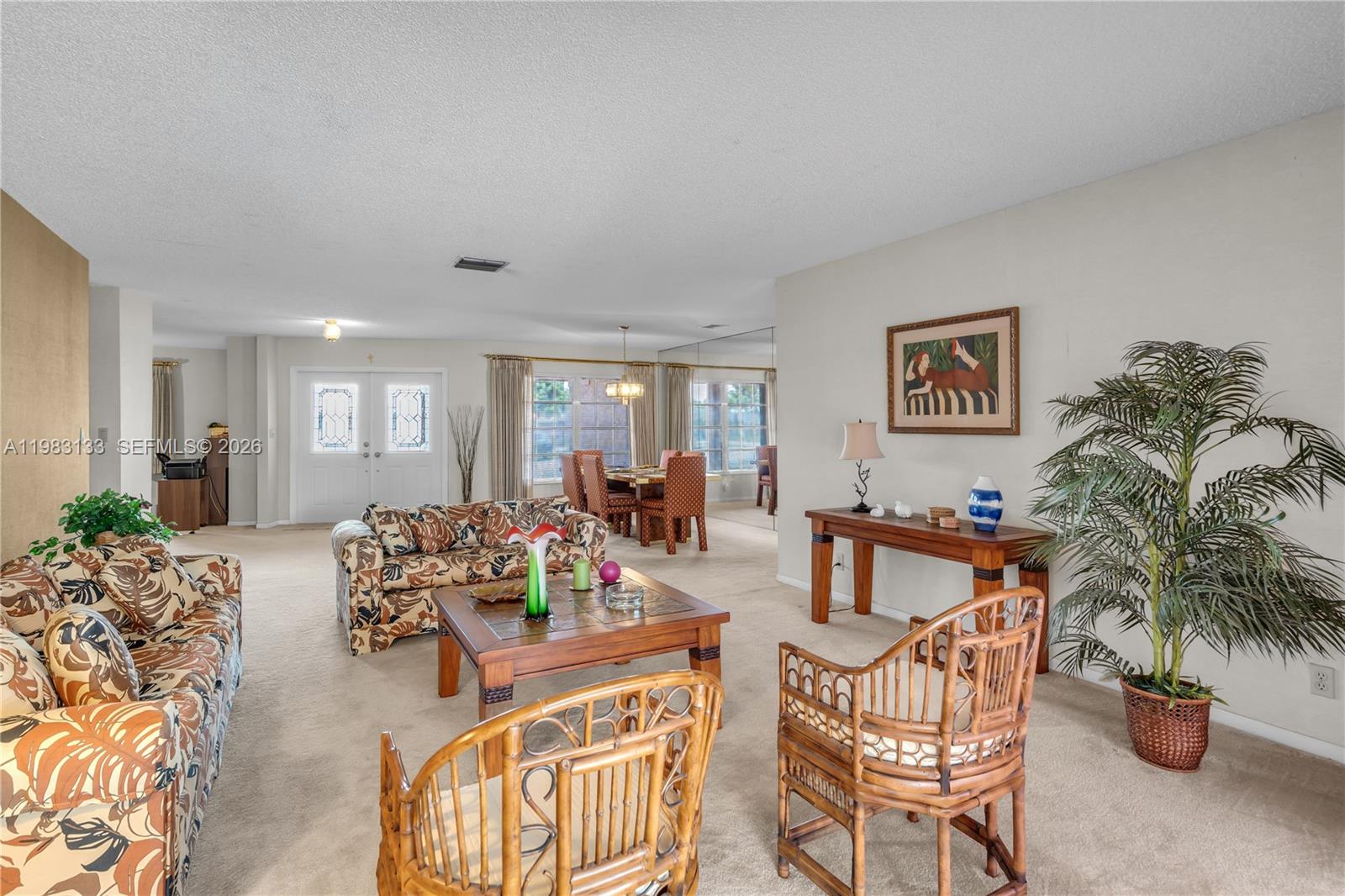 16623 Waters Edge Dr Weston, FL 33326