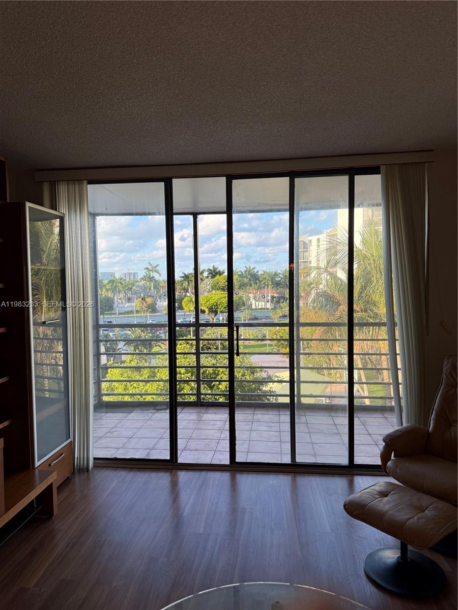 20400 W Country Clb Dr #412 Aventura, FL 33180