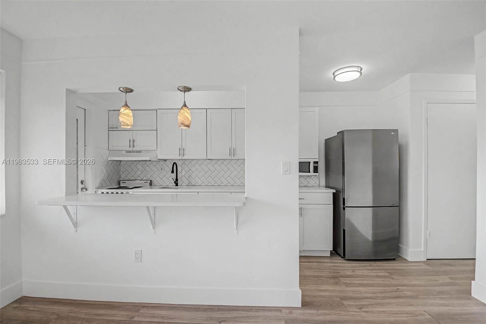 60 NW 79th St #10 Miami, FL 33150