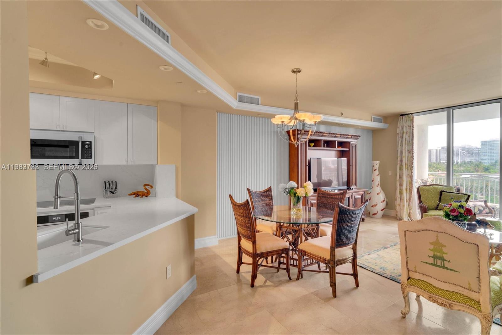 9751 E Bay Hbr Dr #6C Bay Harbor Islands, FL 33154